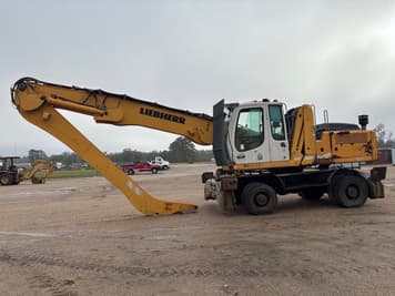 Main image Liebherr 924